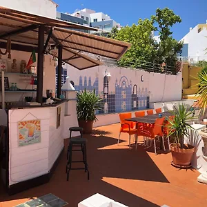 https://orange-terrace-hostel.hotelaalgarve.com