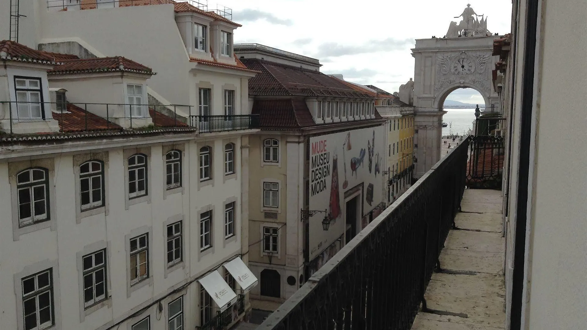 Lisbon Riverview Hostel